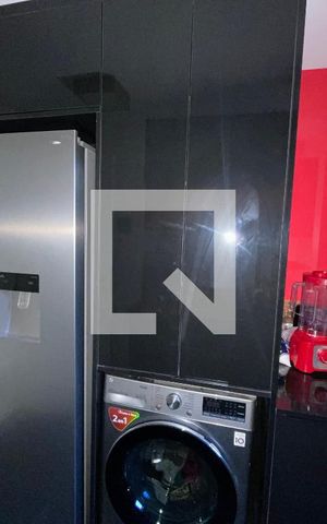 Apartamento à venda com 130m², 2 quartos e 2 vagas Apartamento à venda com 130m², 2 quartos e 2 vagasCozinha