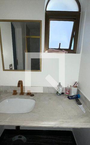 Apartamento à venda com 130m², 2 quartos e 2 vagas Apartamento à venda com 130m², 2 quartos e 2 vagasBanheiro