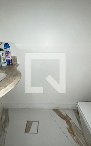 Apartamento à venda com 130m², 2 quartos e 2 vagas Apartamento à venda com 130m², 2 quartos e 2 vagasLavabo