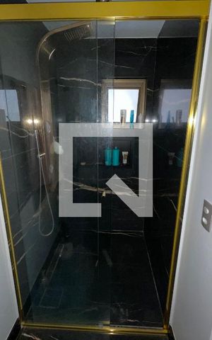 Apartamento à venda com 130m², 2 quartos e 2 vagas Apartamento à venda com 130m², 2 quartos e 2 vagasBanheiro da Suíte