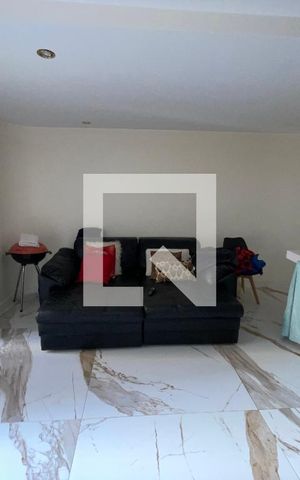 Apartamento à venda com 130m², 2 quartos e 2 vagas Apartamento à venda com 130m², 2 quartos e 2 vagasSala