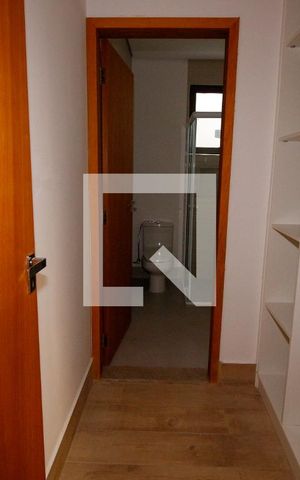 Casa à venda com 450m², 4 quartos e 4 vagasCloset da suíte 4