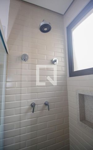 Casa à venda com 450m², 4 quartos e 4 vagasBanheiro da Suíte 3