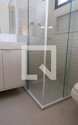 Casa à venda com 450m², 4 quartos e 4 vagasBanheiro da Suíte 1