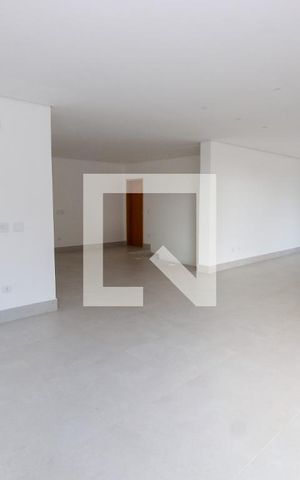 Casa à venda com 450m², 4 quartos e 4 vagasSala 1