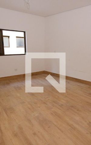 Casa à venda com 450m², 4 quartos e 4 vagasSuíte 4