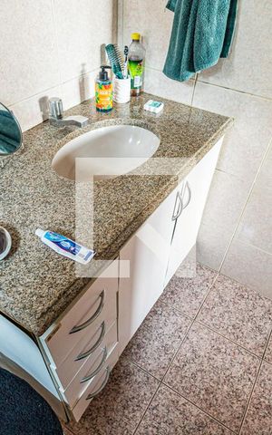 Casa à venda com 348m², 4 quartos e 10 vagas Casa à venda com 348m², 4 quartos e 10 vagasSuite