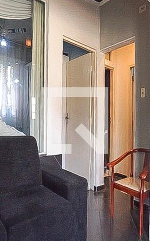Casa de condomínio à venda com 250m², 2 quartos e sem vagaSala