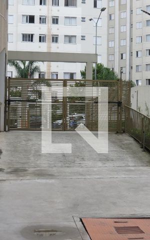 Apartamento para alugar com 44m², 2 quartos e 1 vagaEntrada Garagem