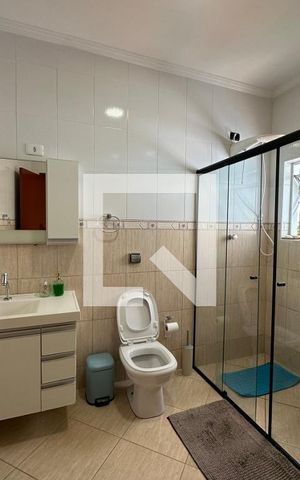 Casa para alugar com 380m², 7 quartos e 2 vagasBanheiro
