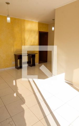 Apartamento à venda com 72m², 3 quartos e 1 vaga Apartamento à venda com 72m², 3 quartos e 1 vagaSala