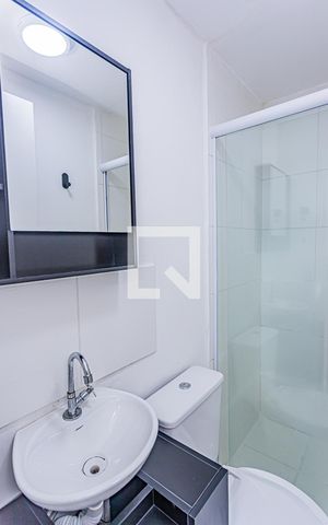 Apartamento para alugar com 18m², 1 quarto e sem vaga Apartamento para alugar com 18m², 1 quarto e sem vagaBanheiro