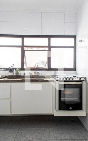 Apartamento à venda com 186m², 3 quartos e 2 vagas