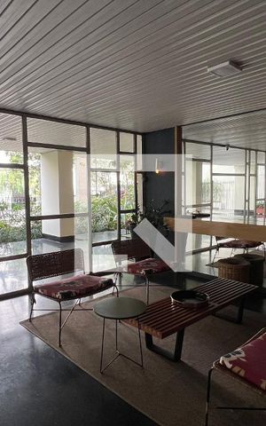 Apartamento à venda com 90m², 2 quartos e sem vaga Apartamento à venda com 90m², 2 quartos e sem vagaHall de entrada