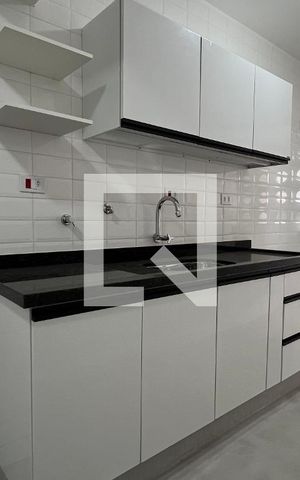 Apartamento à venda com 90m², 2 quartos e sem vaga Apartamento à venda com 90m², 2 quartos e sem vagaCozinha