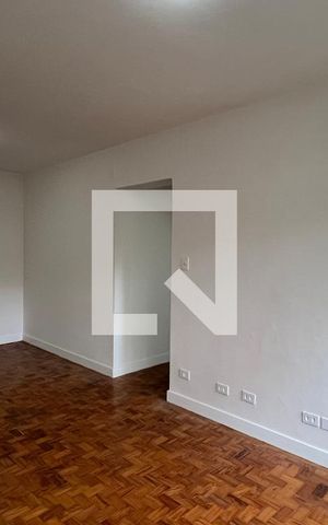 Apartamento à venda com 90m², 2 quartos e sem vaga Apartamento à venda com 90m², 2 quartos e sem vagaSala
