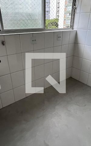 Apartamento à venda com 90m², 2 quartos e sem vaga Apartamento à venda com 90m², 2 quartos e sem vagaÁrea de Serviço