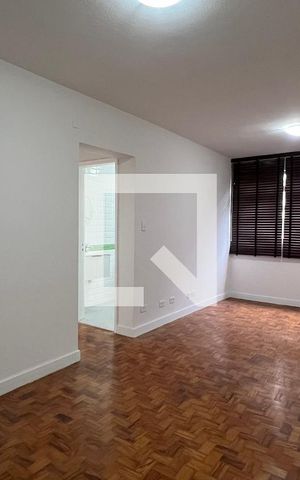 Apartamento à venda com 90m², 2 quartos e sem vaga Apartamento à venda com 90m², 2 quartos e sem vagaSala