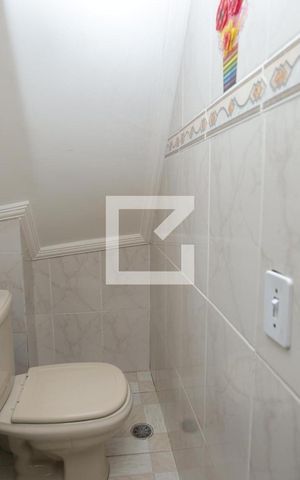 Casa à venda com 250m², 3 quartos e 1 vagaLavabo