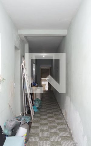 Casa à venda com 250m², 3 quartos e 1 vagaCorredor