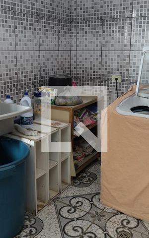 Casa à venda com 250m², 3 quartos e 1 vagaÁrea de Serviço