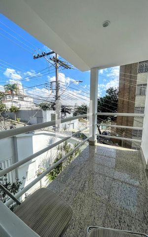 Casa à venda com 290m², 4 quartos e 3 vagas Casa à venda com 290m², 4 quartos e 3 vagasvaranda 2