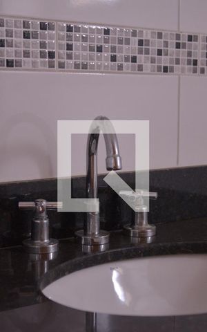Apartamento à venda com 75m², 2 quartos e 1 vaga Banheiro Quarto 1