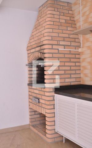 Apartamento à venda com 75m², 2 quartos e 1 vagaÁrea comum 