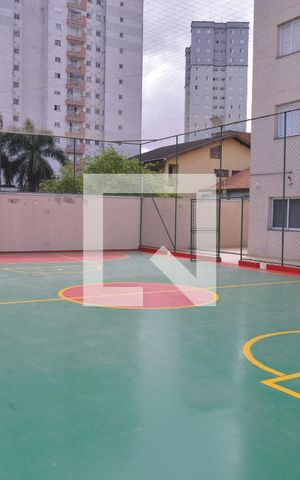 Apartamento à venda com 75m², 2 quartos e 1 vagaÁrea comum 