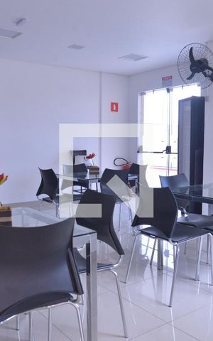 Apartamento à venda com 75m², 2 quartos e 1 vagaÁrea comum 