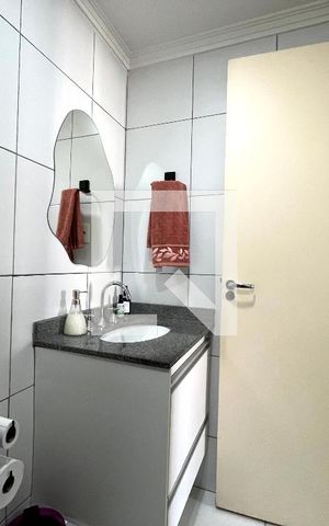 Apartamento à venda com 112m², 2 quartos e 2 vagas Apartamento à venda com 112m², 2 quartos e 2 vagasBanheiro Corredor