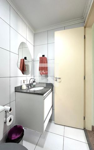 Apartamento à venda com 112m², 2 quartos e 2 vagas Apartamento à venda com 112m², 2 quartos e 2 vagasBanheiro Corredor