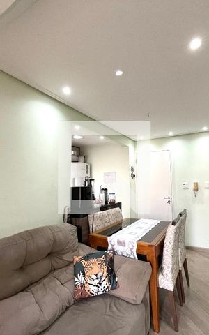 Apartamento à venda com 112m², 2 quartos e 2 vagas Apartamento à venda com 112m², 2 quartos e 2 vagasSala