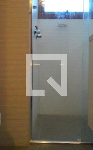 Studio para alugar com 44m², 1 quarto e sem vagaBanheiro Corredor
