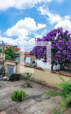 Casa à venda com 360m², 3 quartos e 4 vagas Casa à venda com 360m², 3 quartos e 4 vagasQuintal