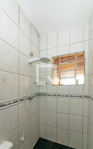 Casa à venda com 360m², 3 quartos e 4 vagas Casa à venda com 360m², 3 quartos e 4 vagasCasa 2