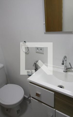Casa à venda com 94m², 2 quartos e 2 vagasBanheiro