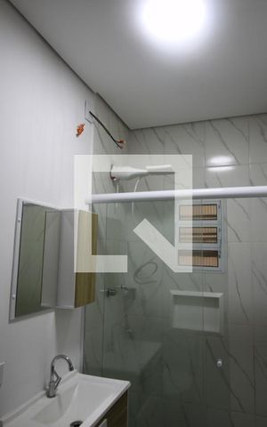 Casa à venda com 94m², 2 quartos e 2 vagasBanheiro