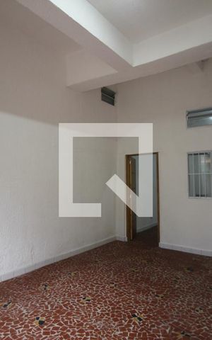 Casa à venda com 94m², 2 quartos e 2 vagasGarage