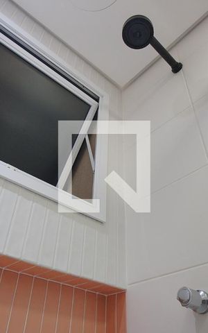 Apartamento à venda com 67m², 2 quartos e 2 vagasBanheiro da Suíte