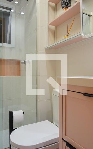 Apartamento à venda com 67m², 2 quartos e 2 vagasBanheiro da Suíte