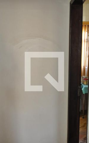 Casa à venda com 280m², 6 quartos e 4 vagasCorredor