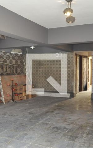 Casa à venda com 280m², 6 quartos e 4 vagasÁrea Externa