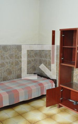Casa à venda com 280m², 6 quartos e 4 vagasQuarto 5