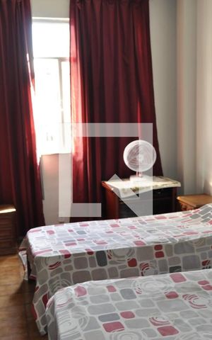 Casa à venda com 280m², 6 quartos e 4 vagasQuarto 