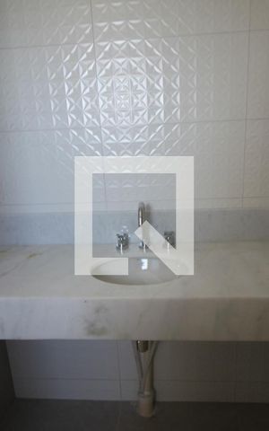 Apartamento à venda com 121m², 3 quartos e 2 vagasQuarto 1 Banheiro