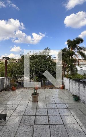 Casa à venda com 175m², 3 quartos e 2 vagas Casa à venda com 175m², 3 quartos e 2 vagasVaranda Suíte 1