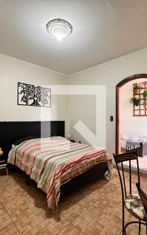 Casa à venda com 175m², 3 quartos e 2 vagas Casa à venda com 175m², 3 quartos e 2 vagasSuíte 2