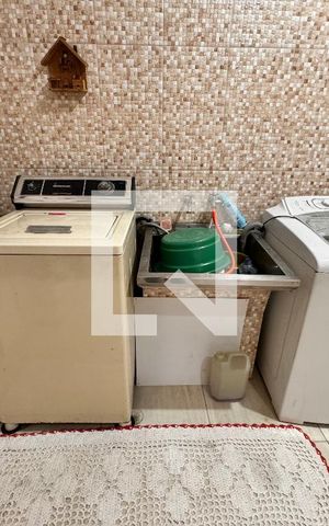 Casa à venda com 175m², 3 quartos e 2 vagas Casa à venda com 175m², 3 quartos e 2 vagasLavanderia