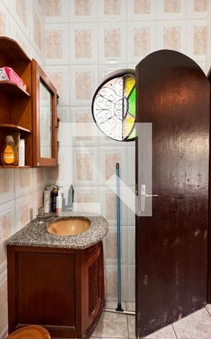 Casa à venda com 175m², 3 quartos e 2 vagas Casa à venda com 175m², 3 quartos e 2 vagasBanheiro da Suíte 1